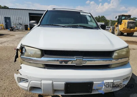 2003 Chevrolet Trailblazer z USA, uszkodzony, nr VIN 1GNDS13S332222417